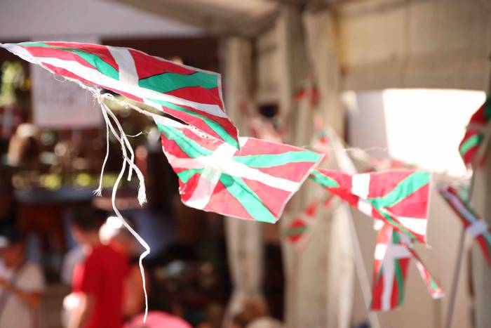 Uganetarrak gehiago izan dir 5 1537014121514