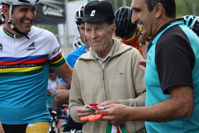 Pablo Arsuaga omenduz hasi d 30 1528540172231