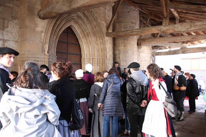 Gabon eguna Asteasun eta Adu 89 1577194466782