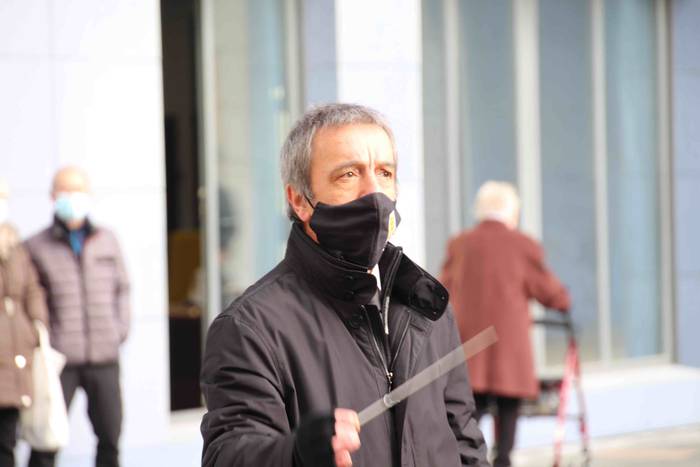 Egoiliarren belarriak goxatu 4 1643460368581