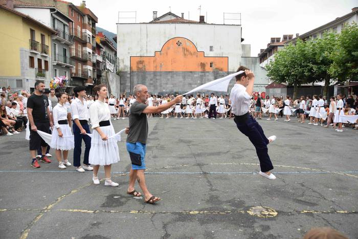 soka dantza santioak villabo 80 1532545141344