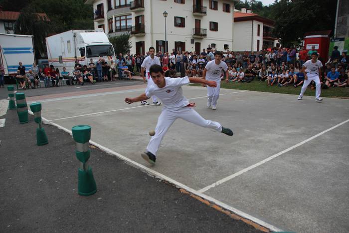 Puzgarriak, pilota eta karta 51 1501613975505