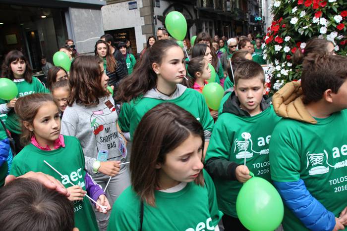 Minbiziari aurrea hartzeko deia 12 1477136331515