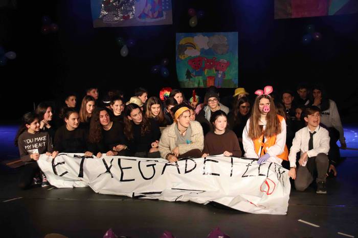 Ipuinei bertsio berria 50 1582219200368