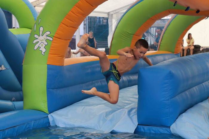 Saltoka eta jolasean pasatu  28 1660043078360