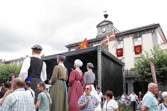 Jendetsua izaten ari da Erro 35 1659205842009