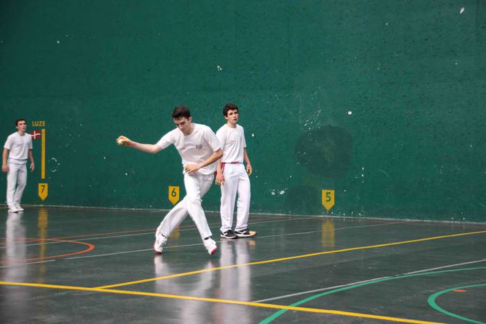 Alegiarrek ezin izan dute Oi 44 1623500198531