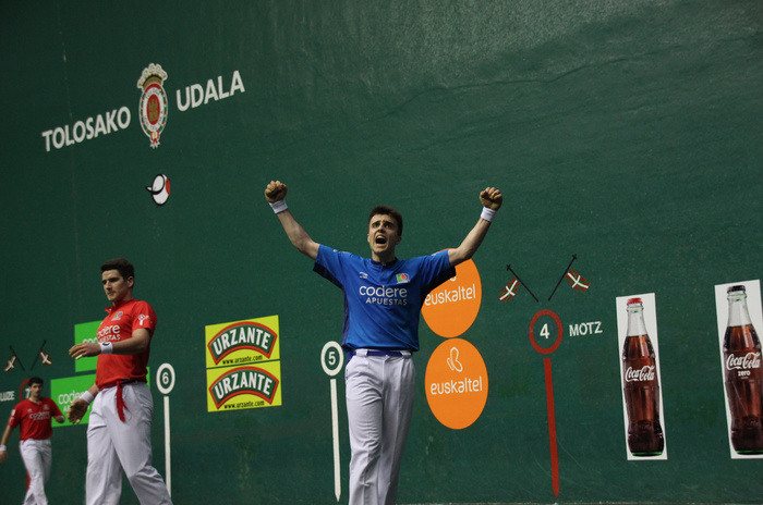 Hautsi, eta nagusi 30 1491073881480