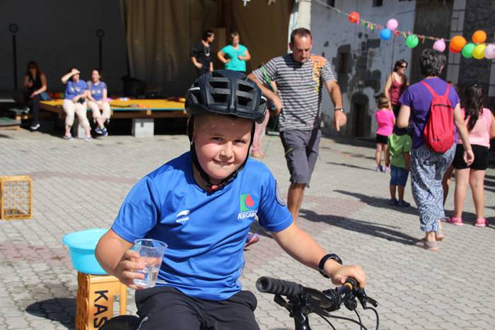 Goiazko jaiak 27 1471017596064