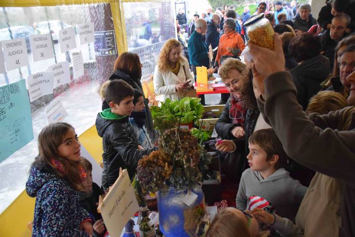 Altzoko azoka berezia 2018 olentzerotan jakin minez 27 1544358835210