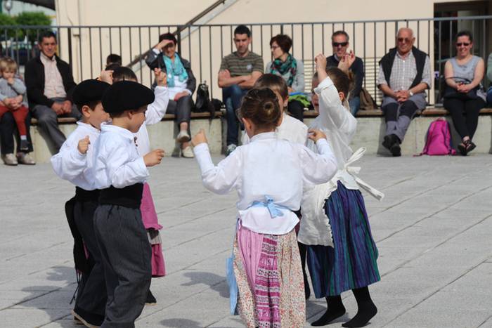 Suziria lehertzearekin bater 18 1494695629054