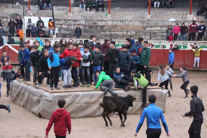 Inauterien agurra piñata iga 28 1518985079646