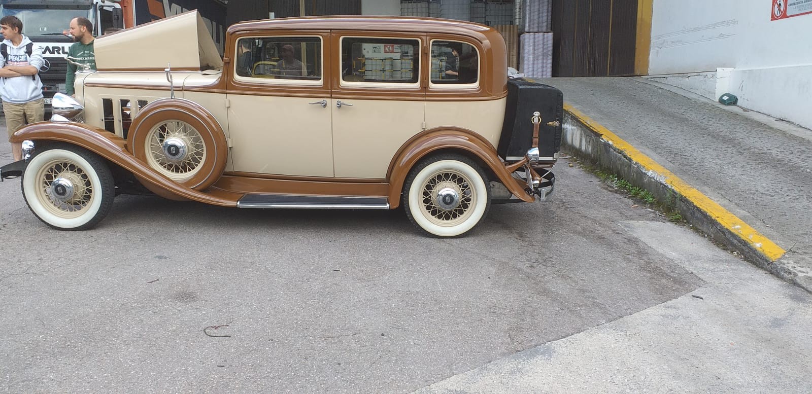 Auto klasikoak, festa klasikoetan
