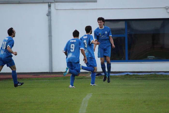 Tolosa CF vs mutriku 2015 11 1448903962839