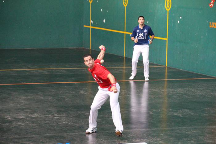 Herriko semea bultzatzen 30 1472060858673