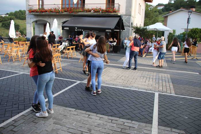 Erromeri giroa Larraulen 2 1629831776366