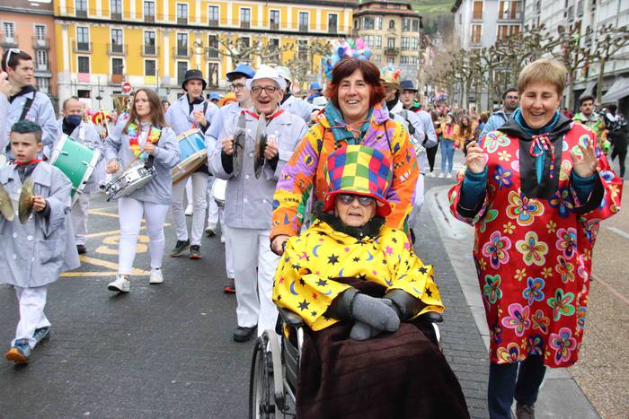 Itzuli dira plazara 12 1645726390155