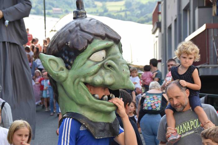 Ibarrako jaiak 2019 txupinaz 33 1566386790635