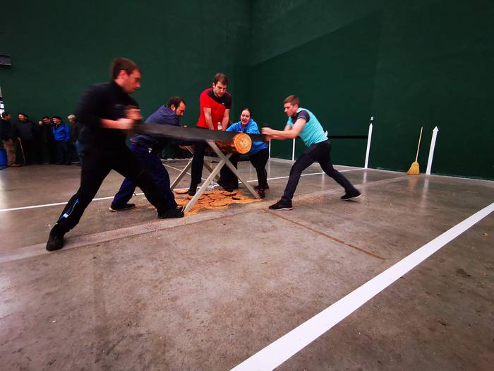 Gazteek saltsa jarri dute Sa 23 1573476494838