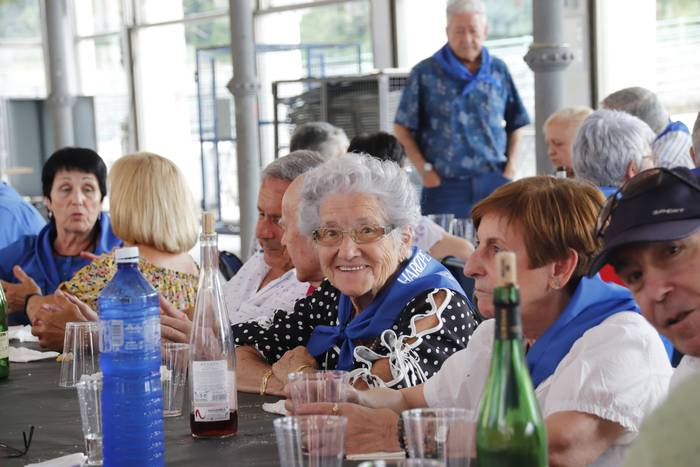 Helduen eguna San Joan jaiak 20 1655997472409