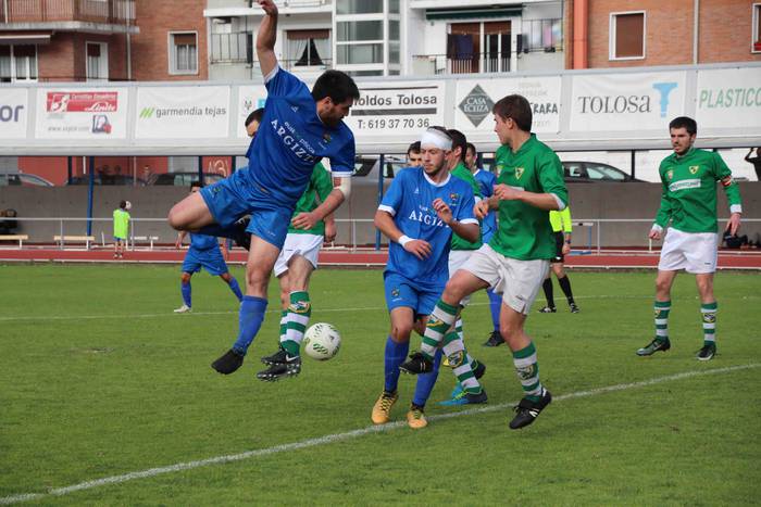 Tolosa CF Beti Gazte 8 1527363742260