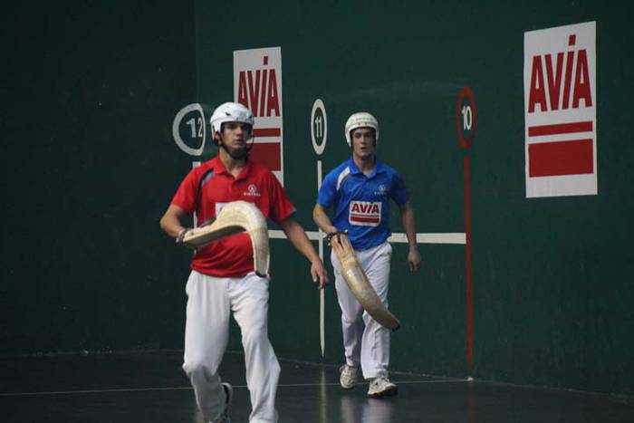 ZESTA PUNTA ELOLAREN OROIMEN 7 1512735323243