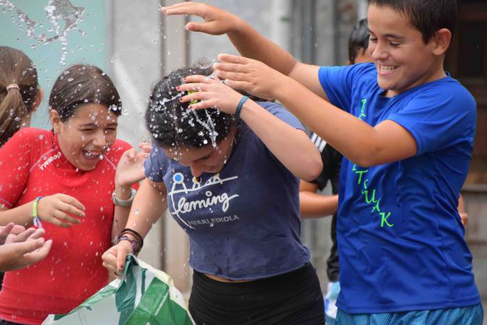 santio jaiak fleming ur jola 35 1532541098910