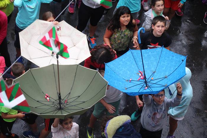 Sorgina agertu, eta Asteasu  26 1498678037166