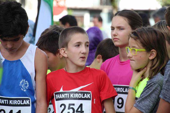 Hego haizeak airean eraman d 182 1539350167742