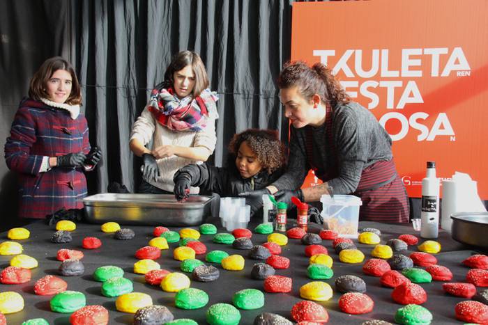 Sukaldari txikien eskola bilakatu da Zerkausia 5 1481124860645