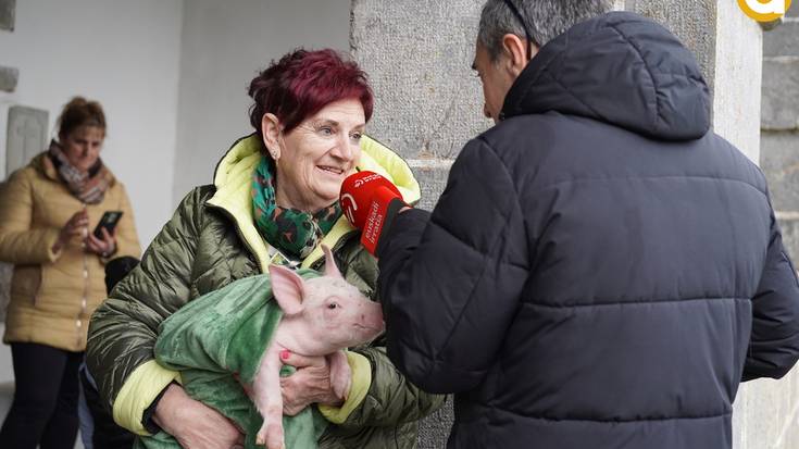 Animaliak bedeinkatuz ospatu dute San Anton Eguna