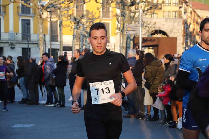 Uzturreko gurutzea lapurtu z 151 1577814021929