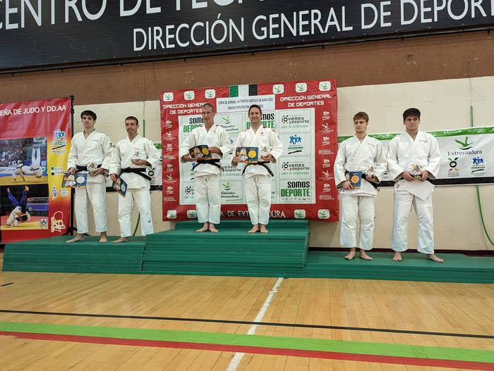 Judo Klub Tolosako bi bikote 1 1668680105836