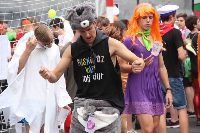 Norberak bere bazkaria, eta  45 1532631245661