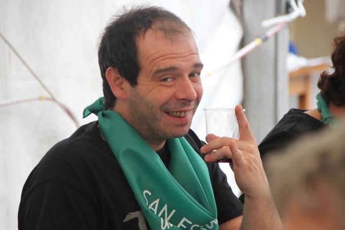 Bazkaria, dantzatu eta abest 10 1508689136745