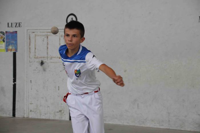 Txikiek pilotari handiak dir 41 1565875093544