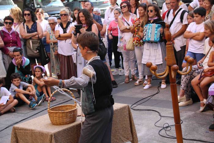 Espaloia bezalako oholtzarik 28 1566560200534