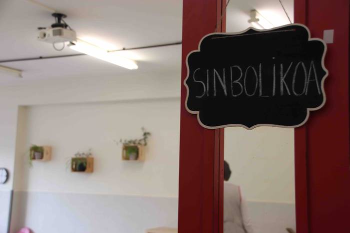 Fleming Herri Eskola, eskola 11 1547057979162