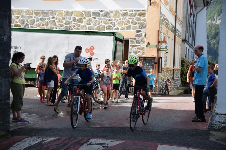 Egitaraua: Alkizako festak