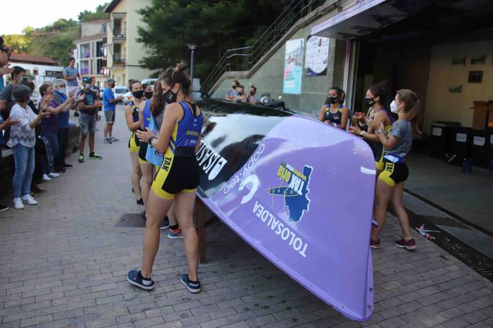 Bandera etxean geratu da 98 1594498881845