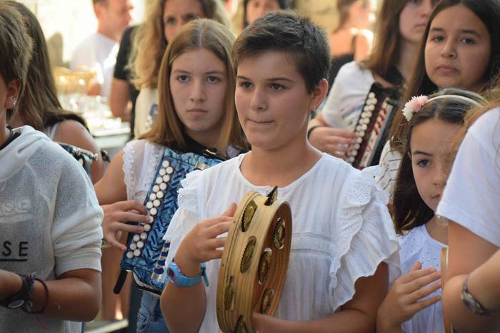 Jendetza mugitzen duen eguna 68 1538313996243