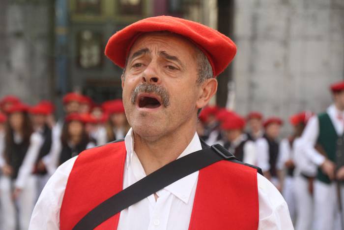 Lizarrez apaindutako kaleeta 52 1498311454909