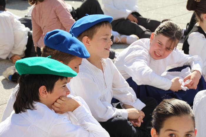 Suziria lehertzearekin bater 36 1494695742459