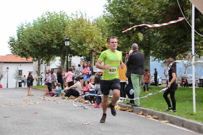 Iñaki Olano eta   irabazle E 74 1571509151081