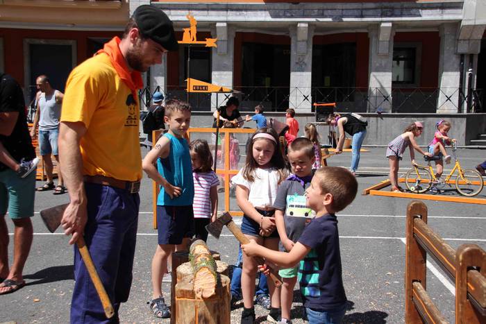 Anoetarrak oraindik ez dira  3 1561210200671