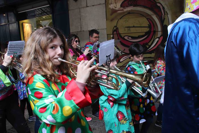 Erraldoi eta buruhandiak Zal 35 1582375955917