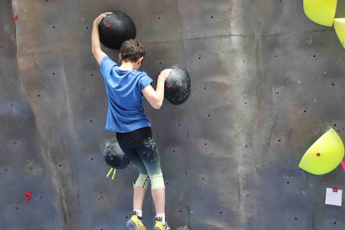 Eskolarteko boulder ligaxka  18 1559488527457