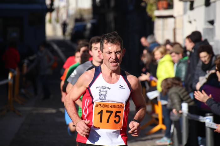 II. Kros solidarioa Asteasun  25 1483883632727