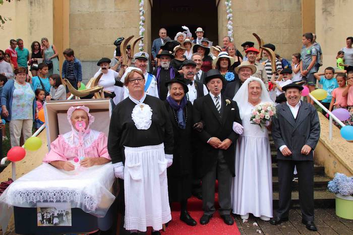 Ezkontza konpartsaren 50. ur 38 1564142812255