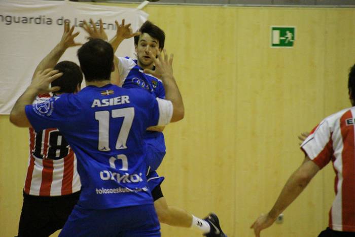 tolosa eskubaloi vs elgoibar 2016 6 1454505779554